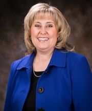 Lori Matthews headshot